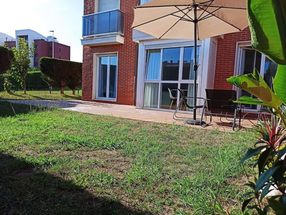 Bajo Con Jardin Privado Apartment Santander Exterior photo